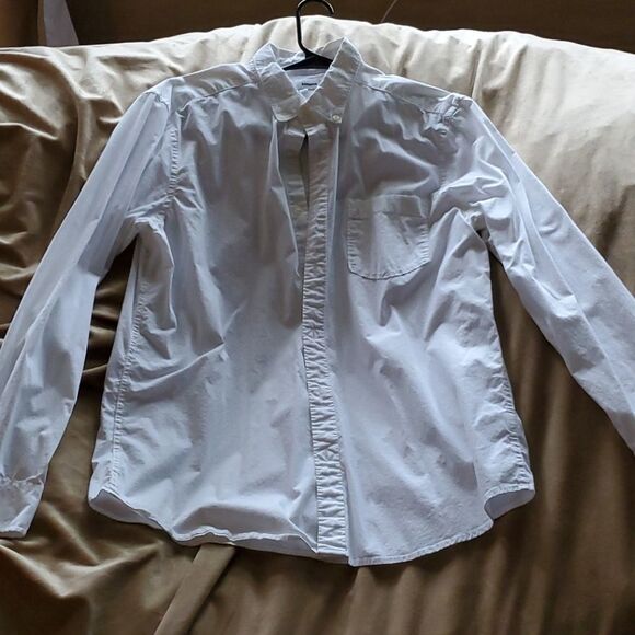 Pearl White button down shirt - Picture 3 of 4